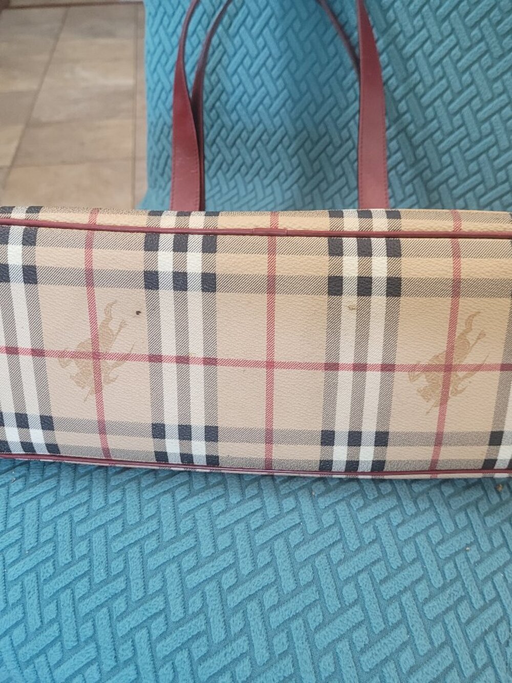 Burberry** Nova Check**Tote**with Red Leather Straps**No Cracking In The Canvas - Picture 12 of 17